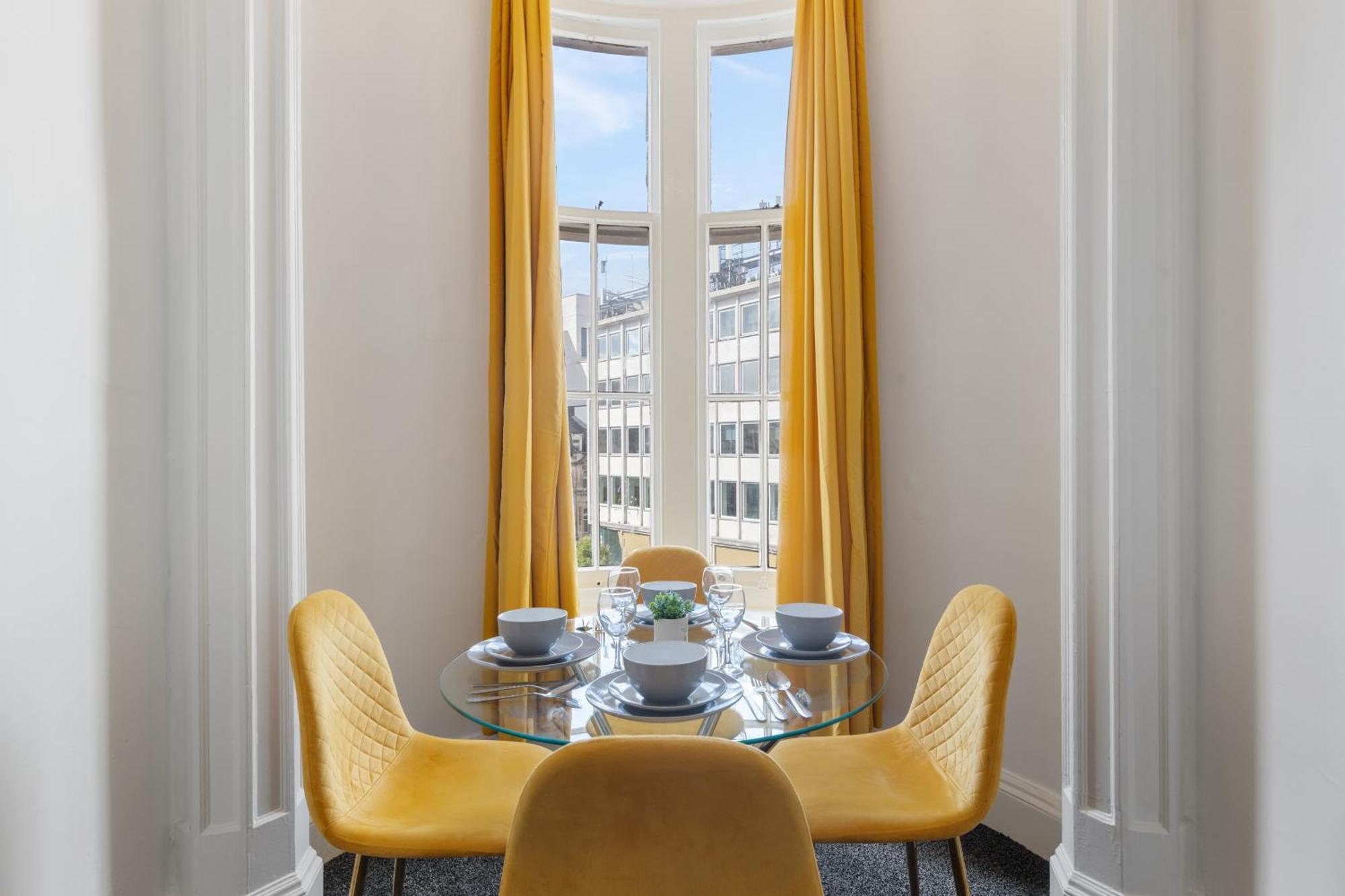 Luxurious Apartments On Oxford Street Londres Exterior foto