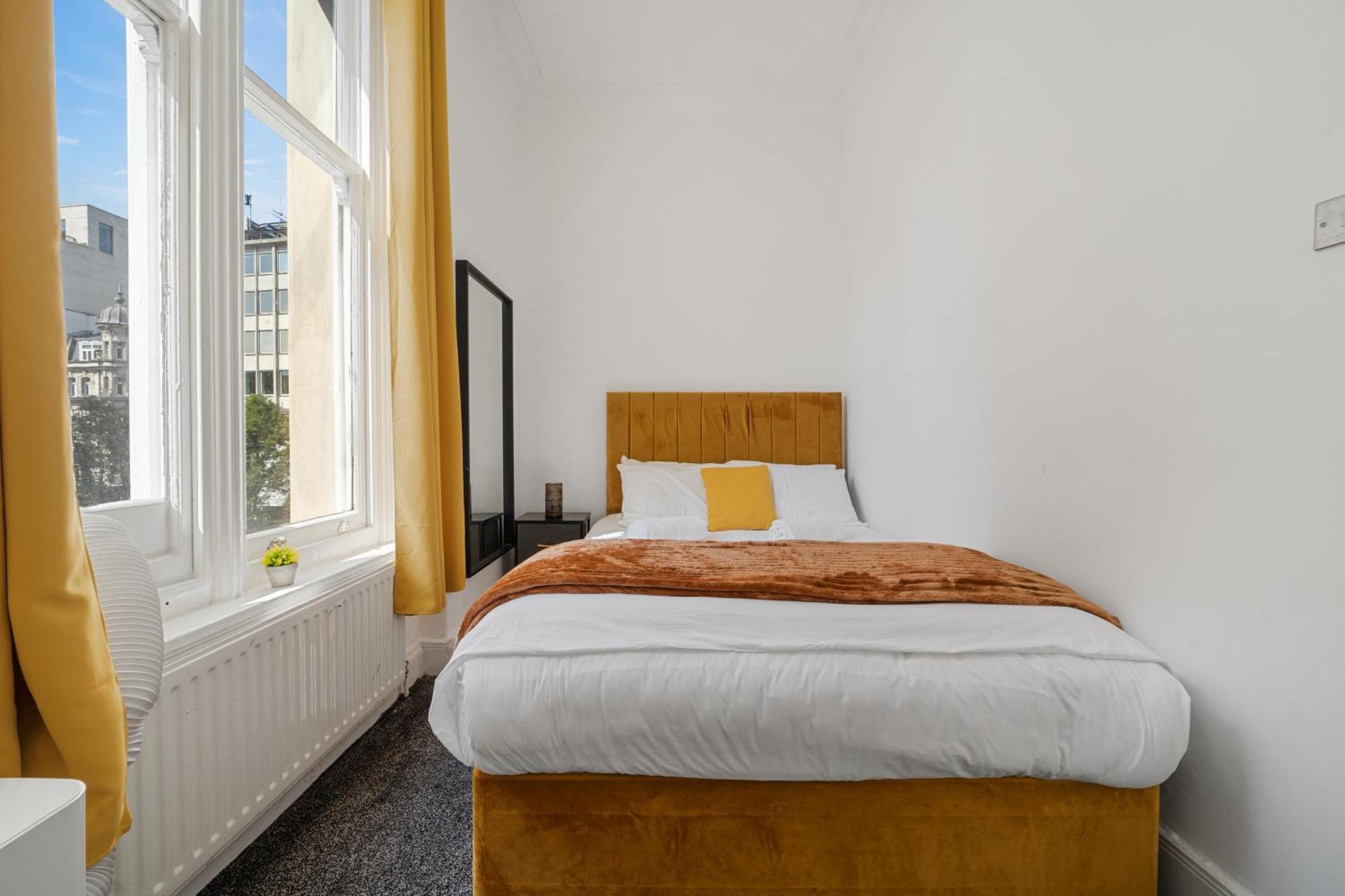 Luxurious Apartments On Oxford Street Londres Exterior foto