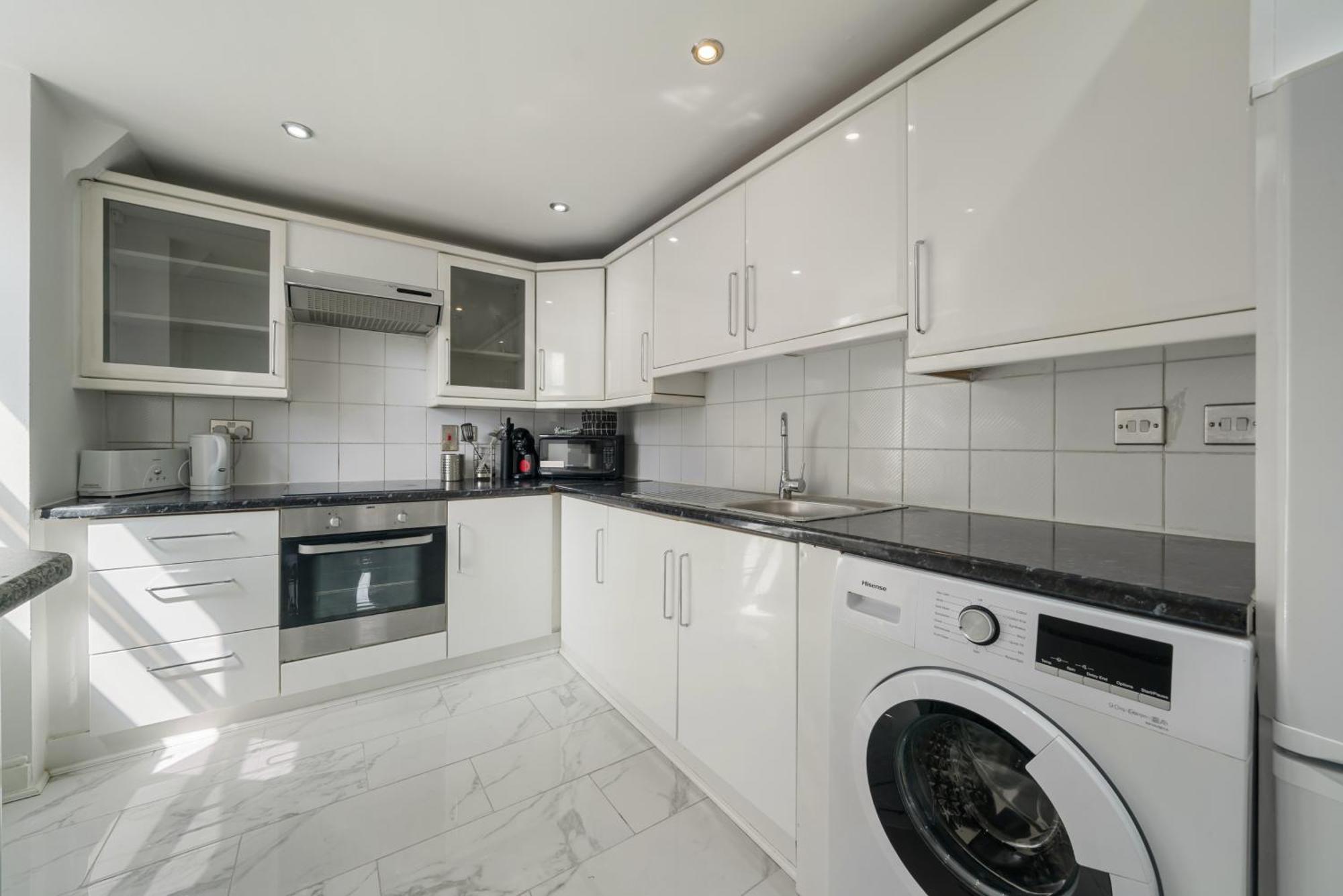 Luxurious Apartments On Oxford Street Londres Exterior foto